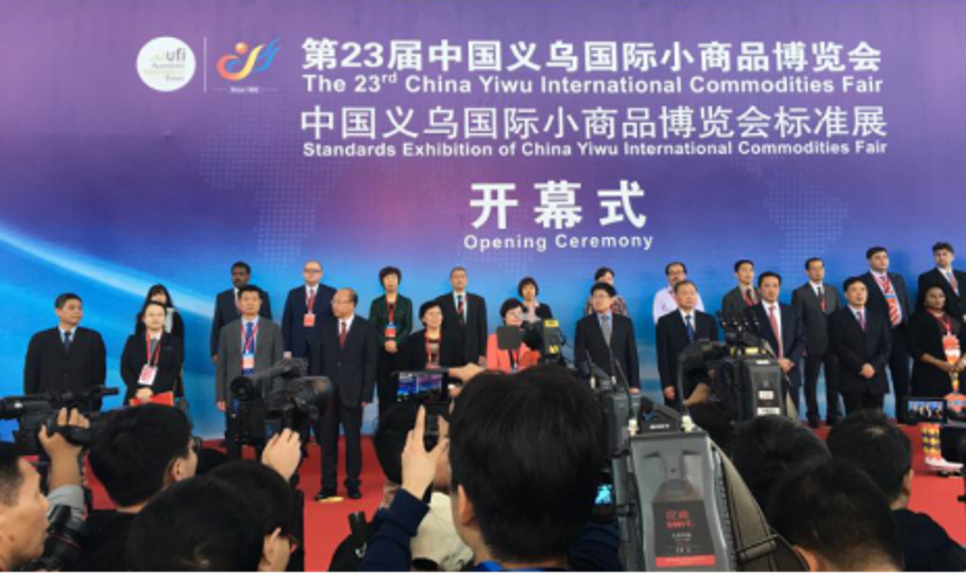 家居潮流新趋势:厂家直销模式引领时尚